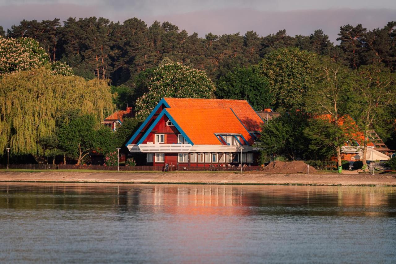Guboja Hotell Nida Exteriör bild