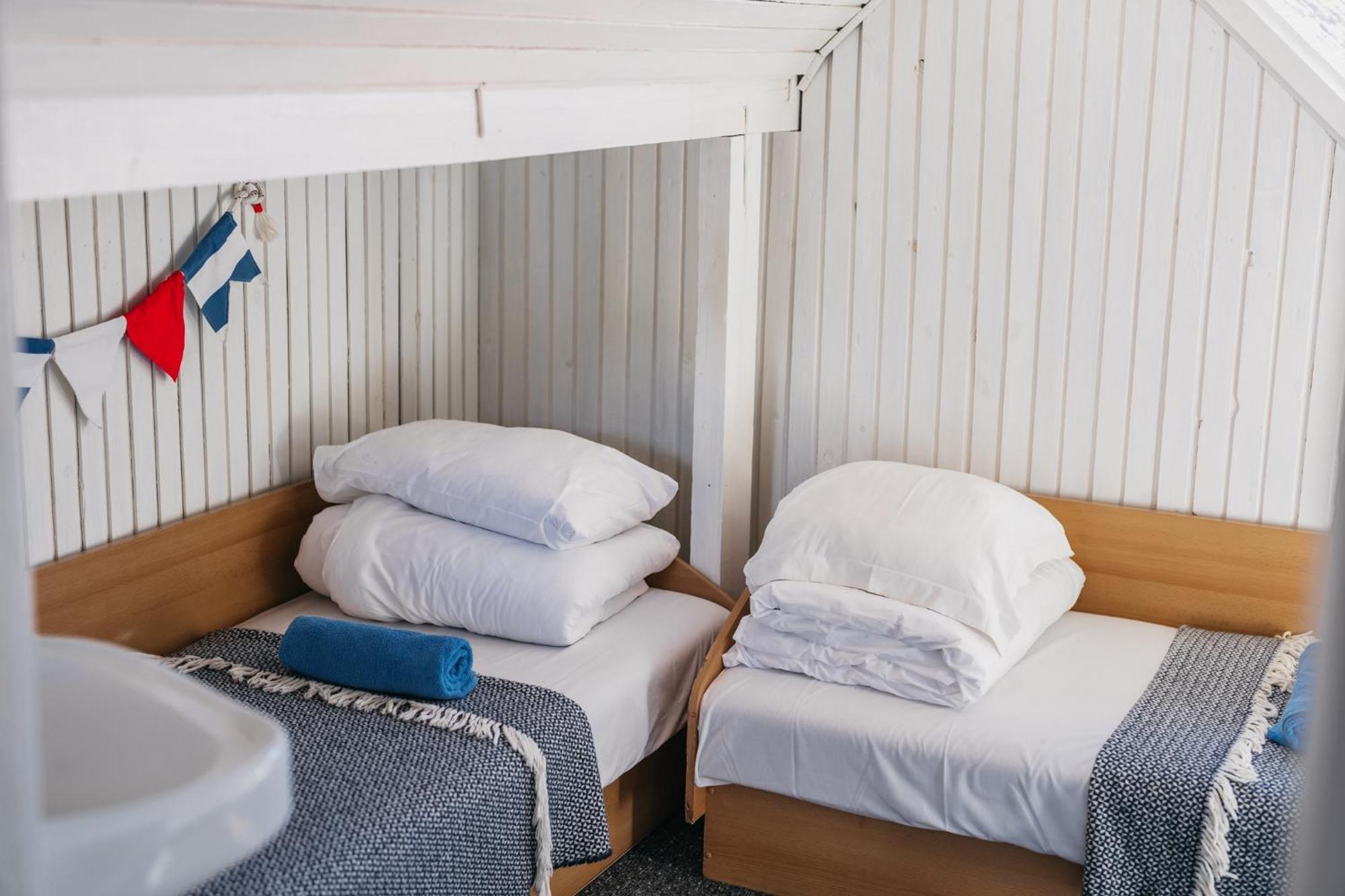 Guboja Hotell Nida Rum bild