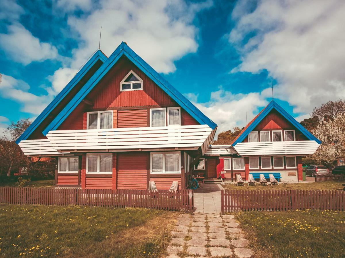 Guboja Hotell Nida Exteriör bild